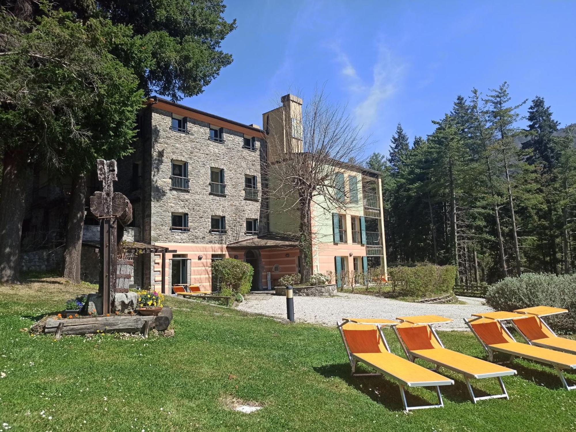 Borzonasca Il Bosco Di Campo Marzano Studios מראה חיצוני תמונה